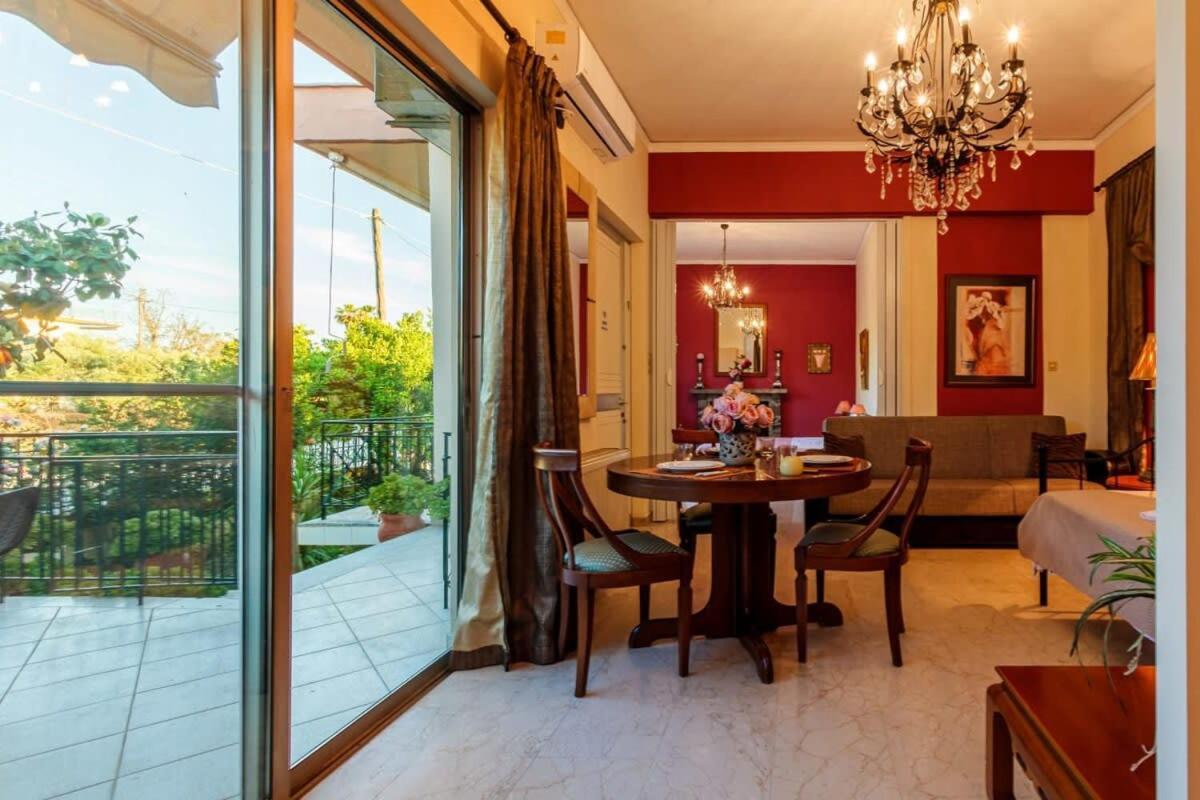 Stylish Seaside Home - Fully Equipped, Big Terrace Каламата Екстериор снимка